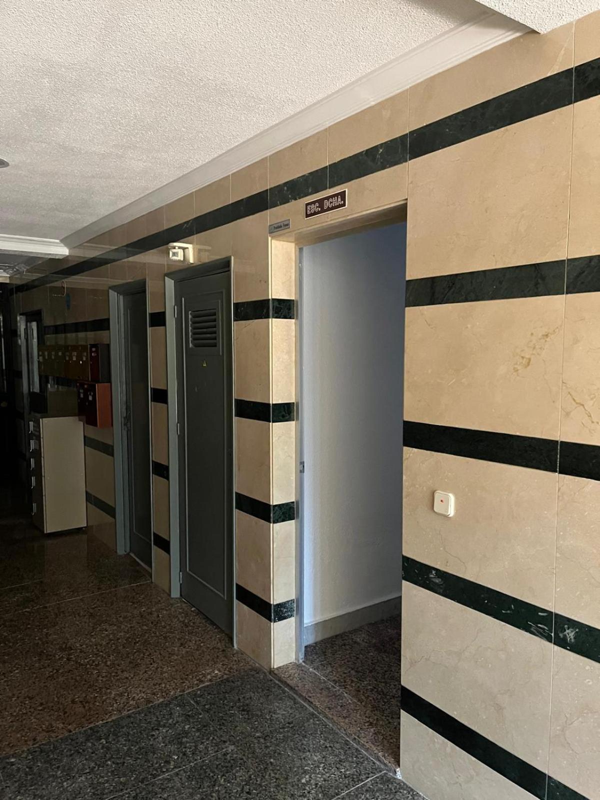 Apartamento Mercurio- Barajas 1B Madrid Bagian luar foto