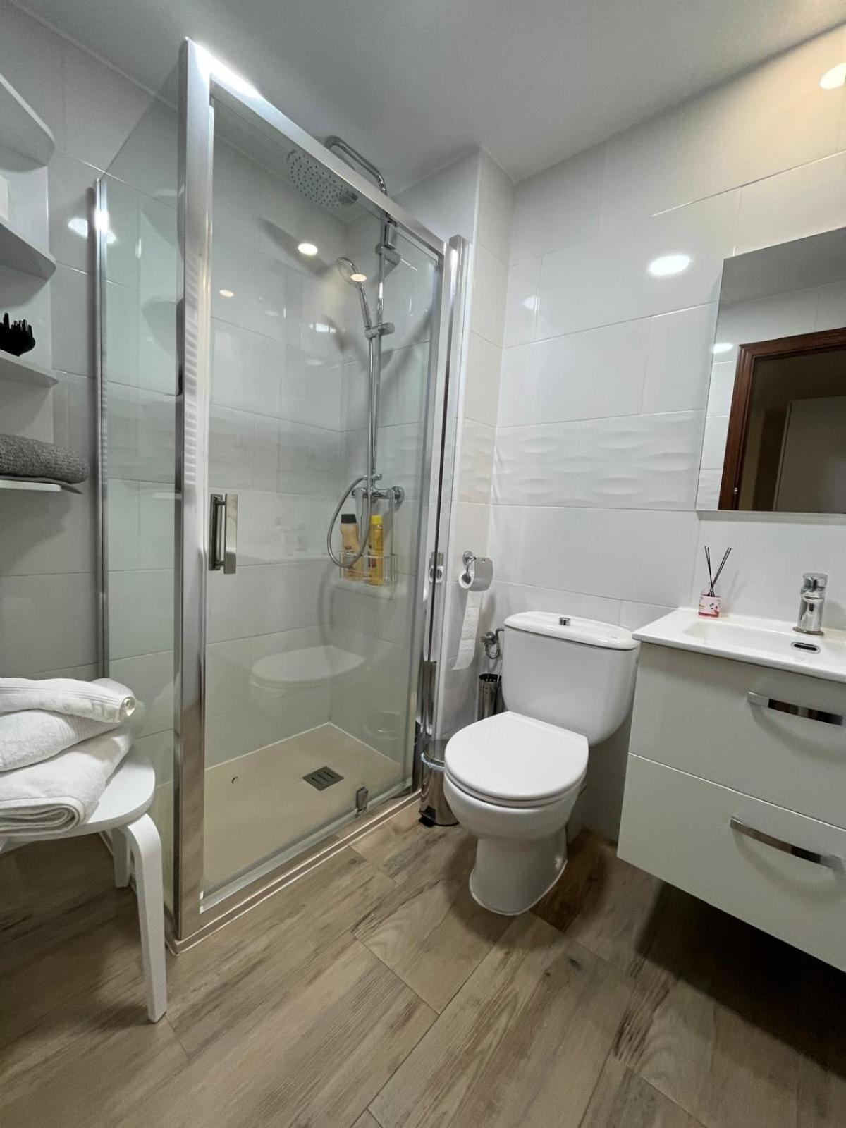 Apartamento Mercurio- Barajas 1B Madrid Bagian luar foto