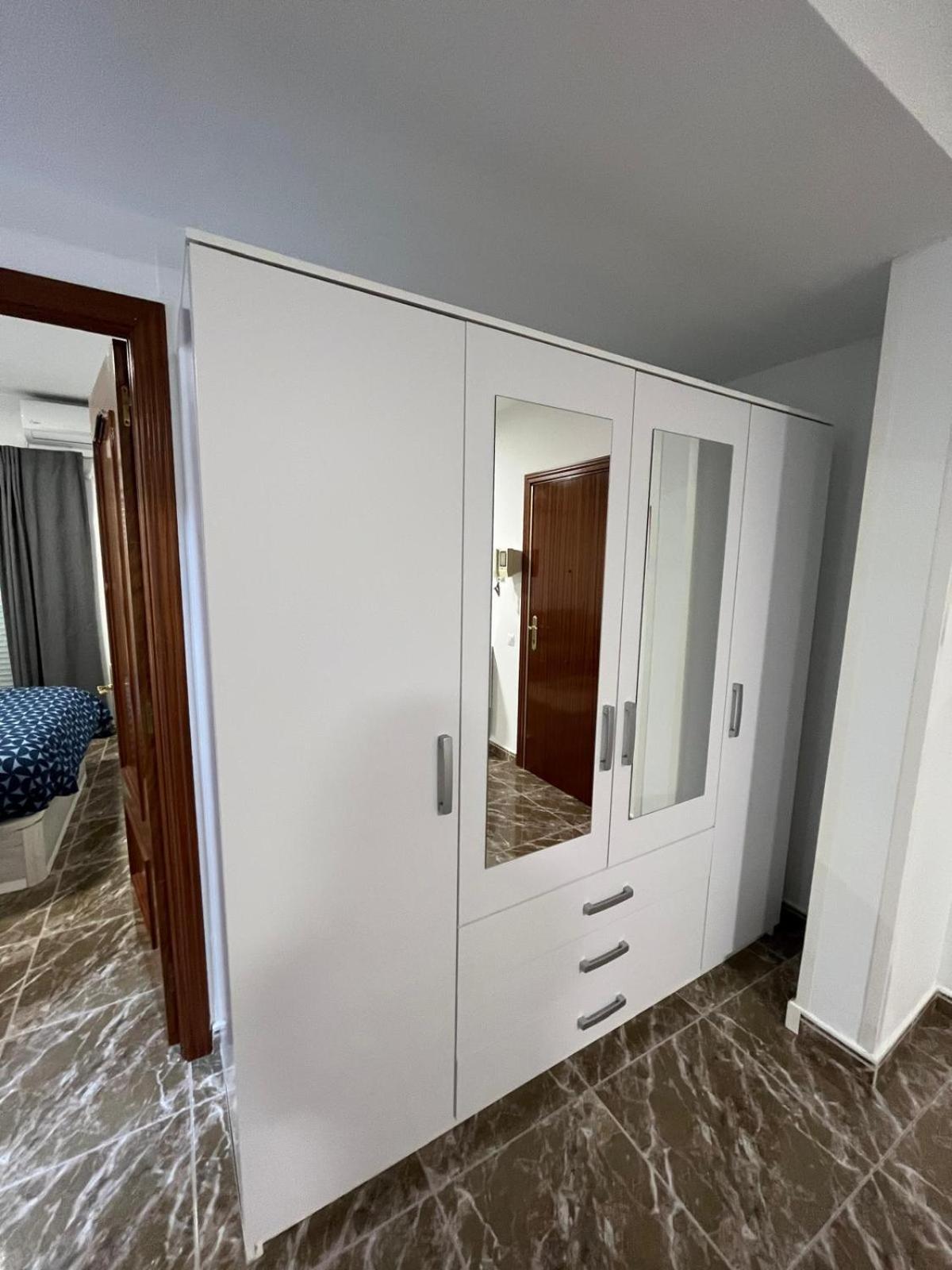 Apartamento Mercurio- Barajas 1B Madrid Bagian luar foto